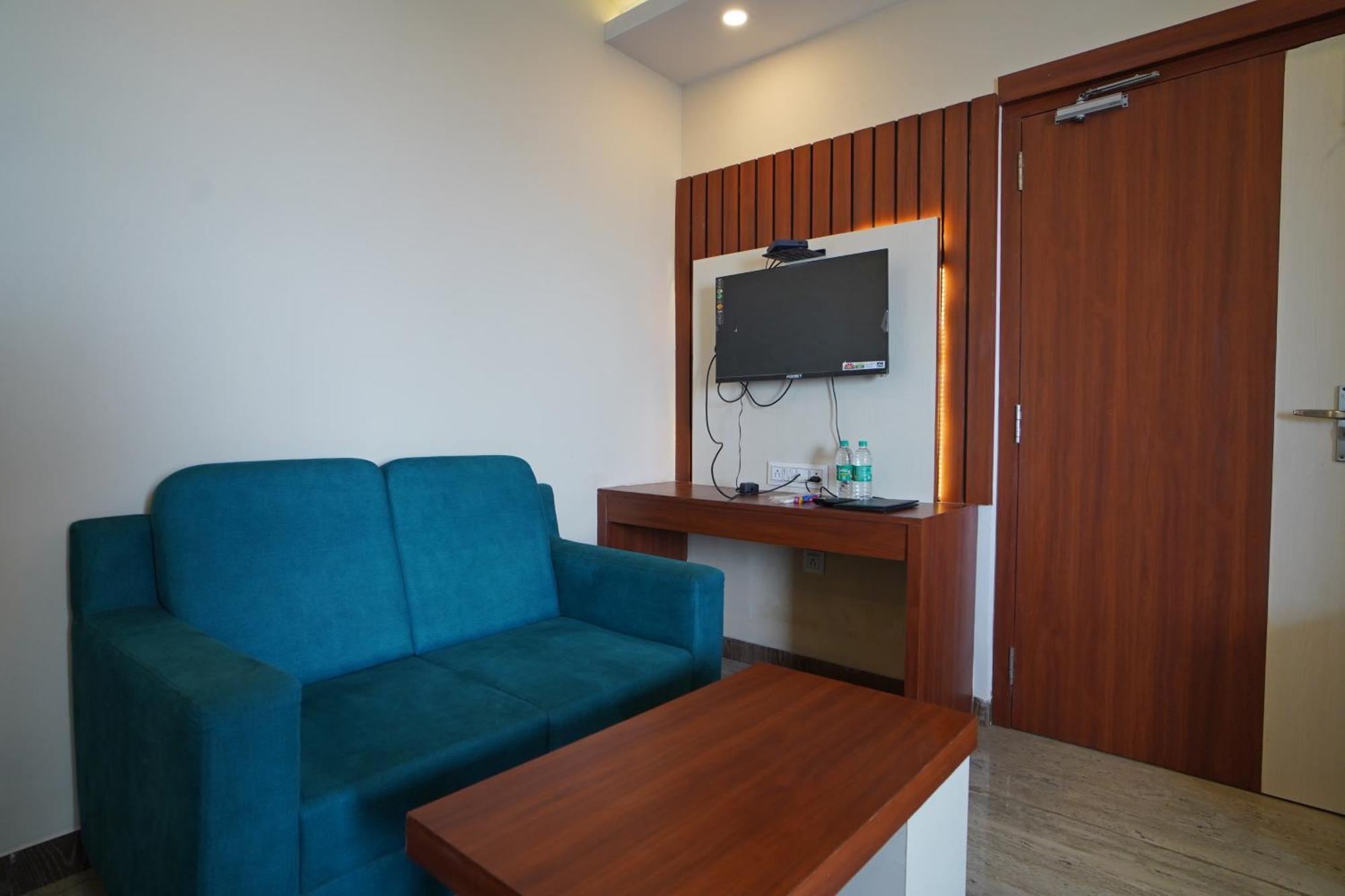 Royal Sea View !! Beach Front With Free Wifi !! Digha  Luaran gambar
