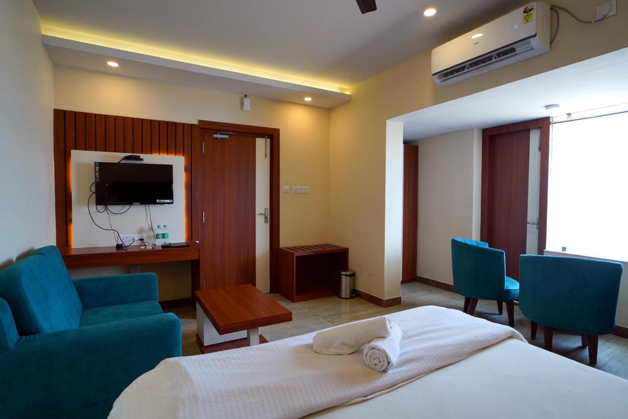 Royal Sea View !! Beach Front With Free Wifi !! Digha  Luaran gambar