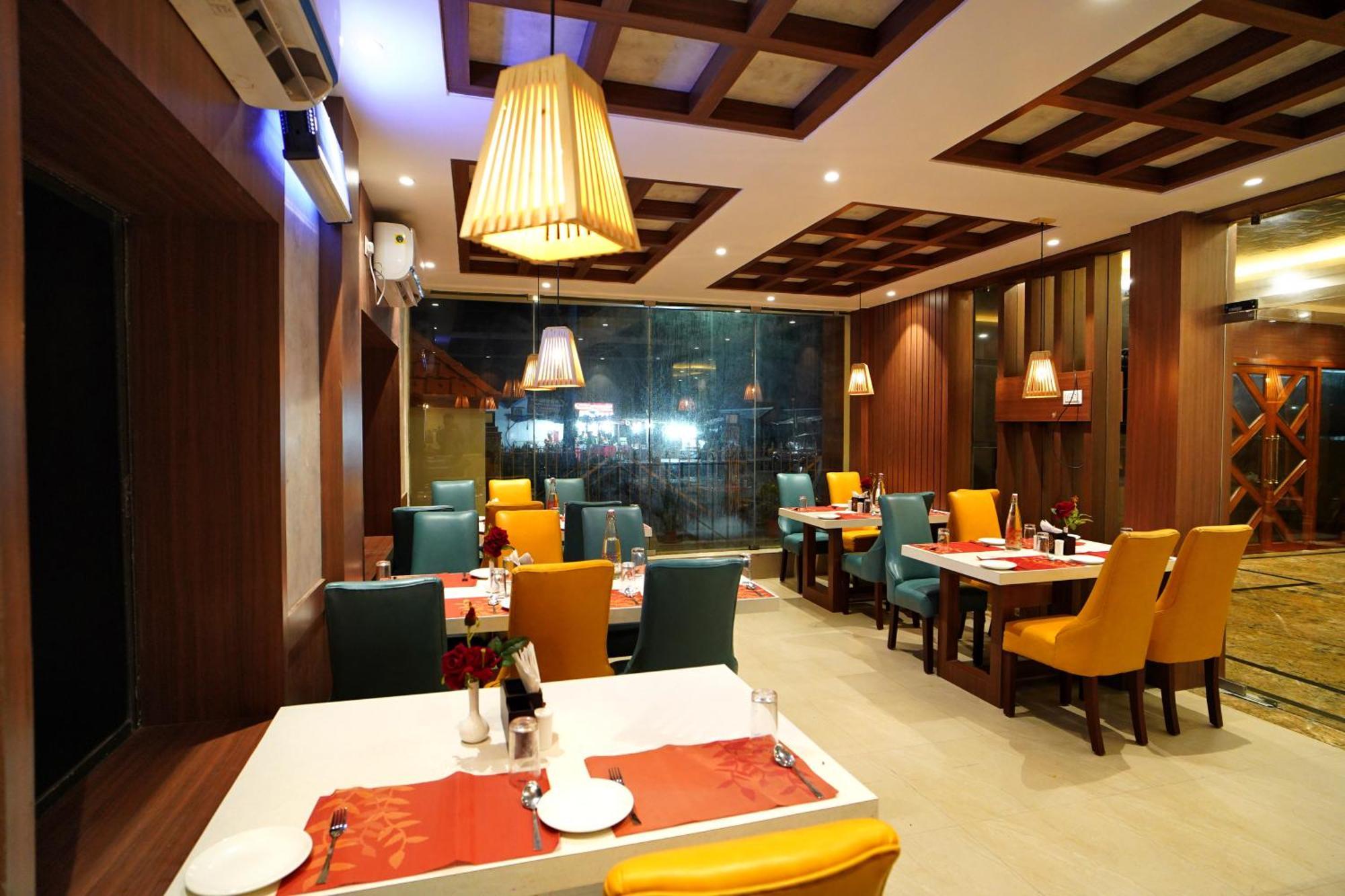 Royal Sea View !! Beach Front With Free Wifi !! Digha  Luaran gambar