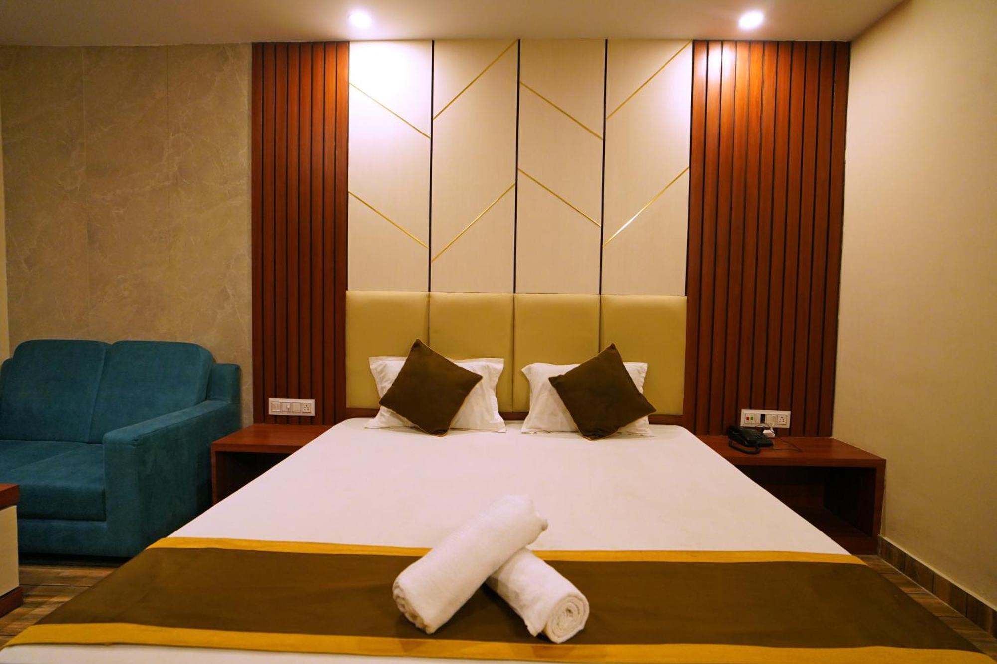 Royal Sea View !! Beach Front With Free Wifi !! Digha  Luaran gambar